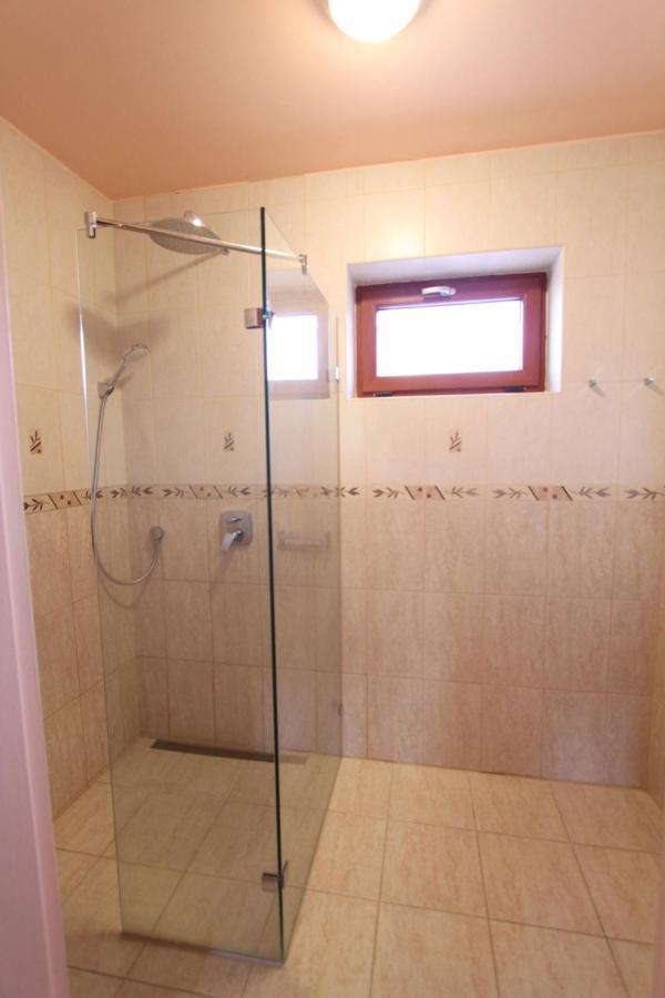 Velence Lake Apartman 加尔多尼 外观 照片
